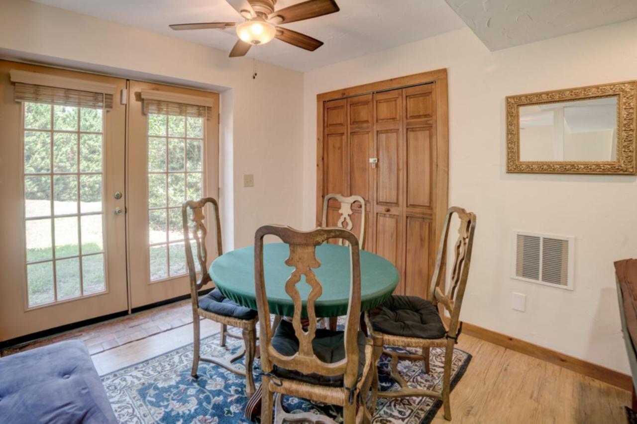 Equestrian Log Cabin Pet Friendly Tryon